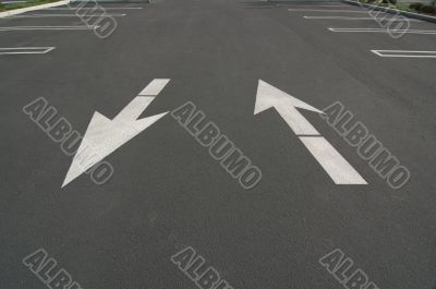 Opposite Arrows