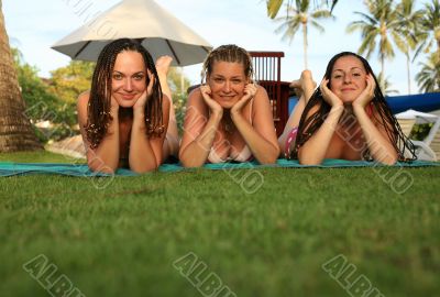 Three girlfriends