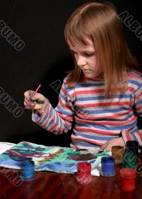 drawing girl