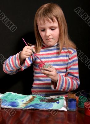 drawing girl