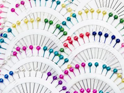 Multi-coloured needles 8