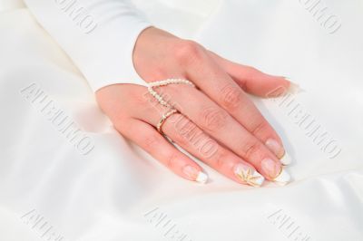Hand of marriageable