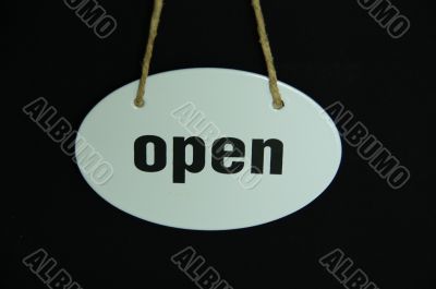 open, plate