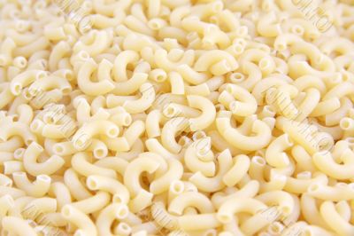 Raw macaroni