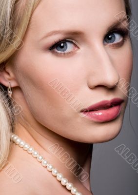 Glance