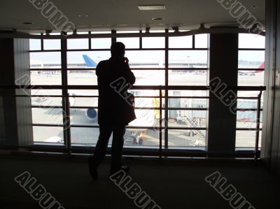 airport waiting