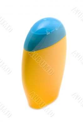 colored container for shampoo