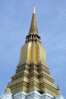 Golden chedi