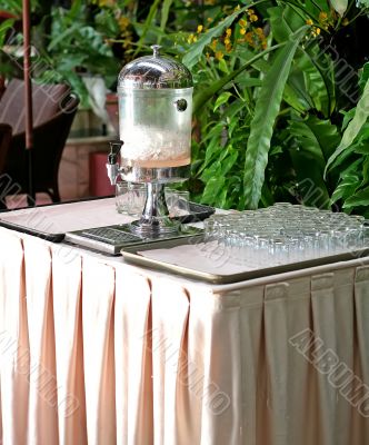 Drink dispenser