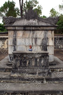 Stone tomb