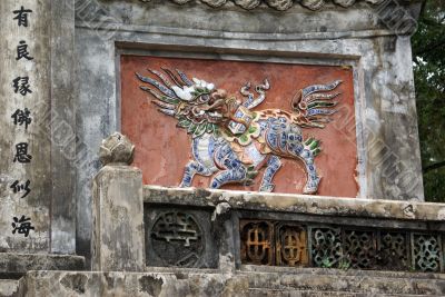 Dragon on the wall