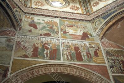 Frescos into Santa Maria di Bressanoro