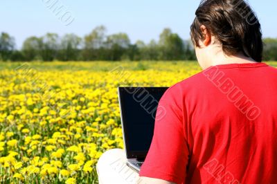 laptop nature work