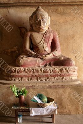 Seatting Buddha
