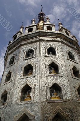 Stupa and buddhas
