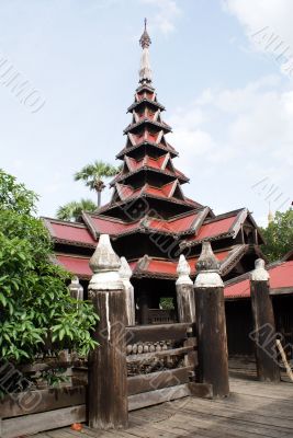 Red pagoda
