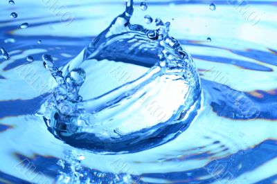 blue water splash