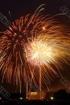 Fireworks over Lincoln Memorial