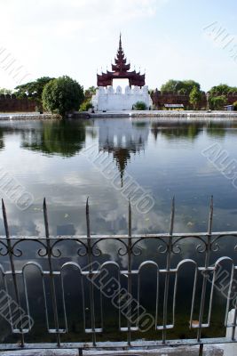 Fence, moat and wall