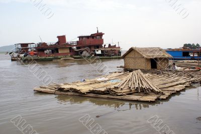Houseboat and ship