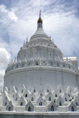 Hsinbyume Paya in Mingun