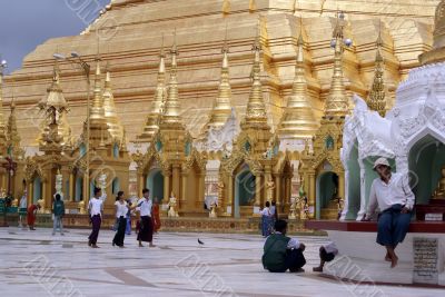 Stupa Shwedagon
