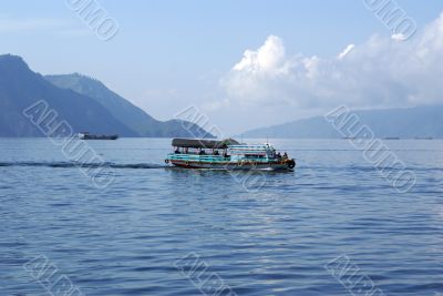 Boat on the lake