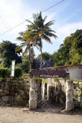 Hutasiallacan