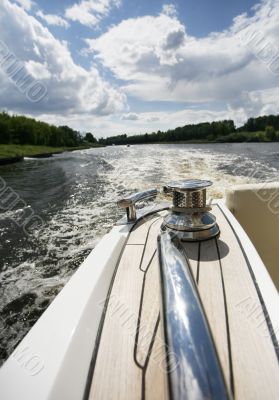 Yacht