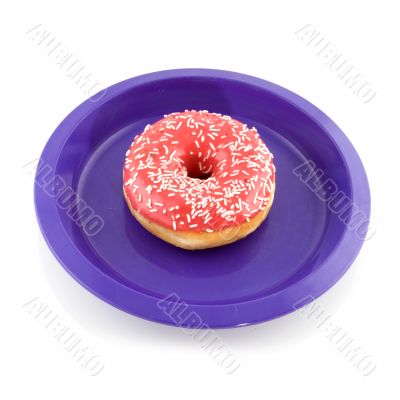 strawberry doughnuts