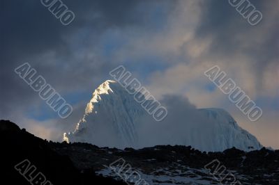 Summit ridge