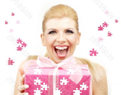 lucky blonde with puzzle gift box