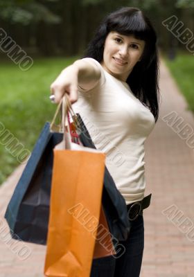 girl with shopping bags