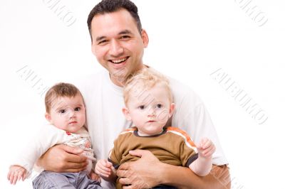 Daddy and his 2 childs