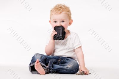 Chewing on my purse