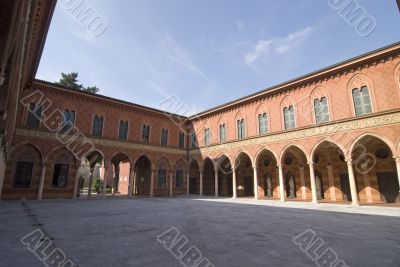 Cremona, court of Trecchi Palace