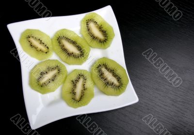 kiwi on plate