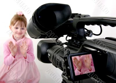 hd-camcorder shoot a girl