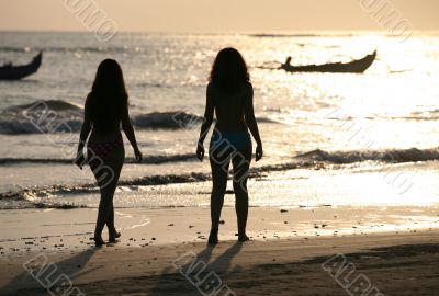Two silhouettes