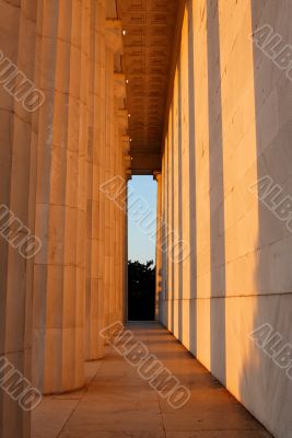 Lincoln Memorial at sunset