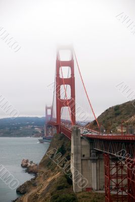 Golden Gate Bridge