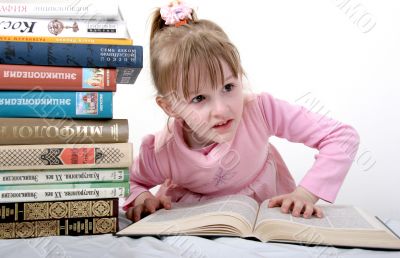 reading girl