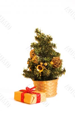 Decorated Christmas tree with presents isolated