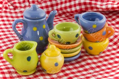 cheerful crockery