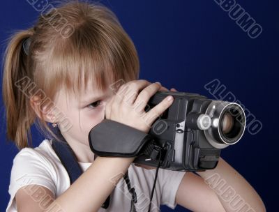 girl shoot home video