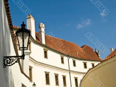 Indirect roof