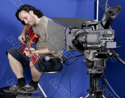 camera shot the gutarman
