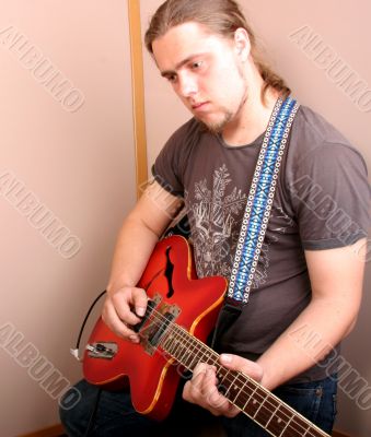 guitarist in studio