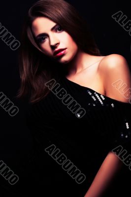 brunette girl posing in studio