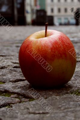 apple